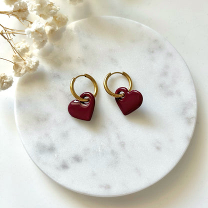 Boucles d'oreilles cœur rouge foncé - Fait main